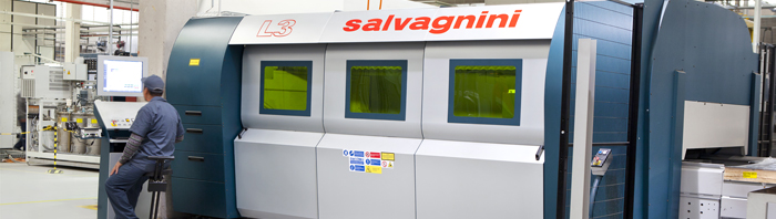 Laser cutting machine